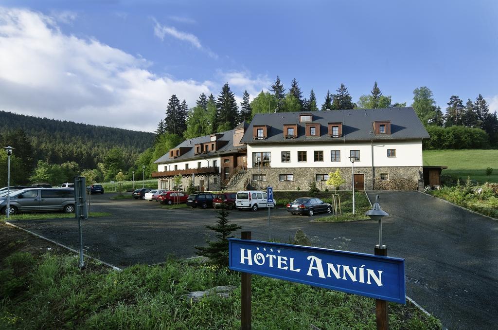Hotel Annín Exterior foto